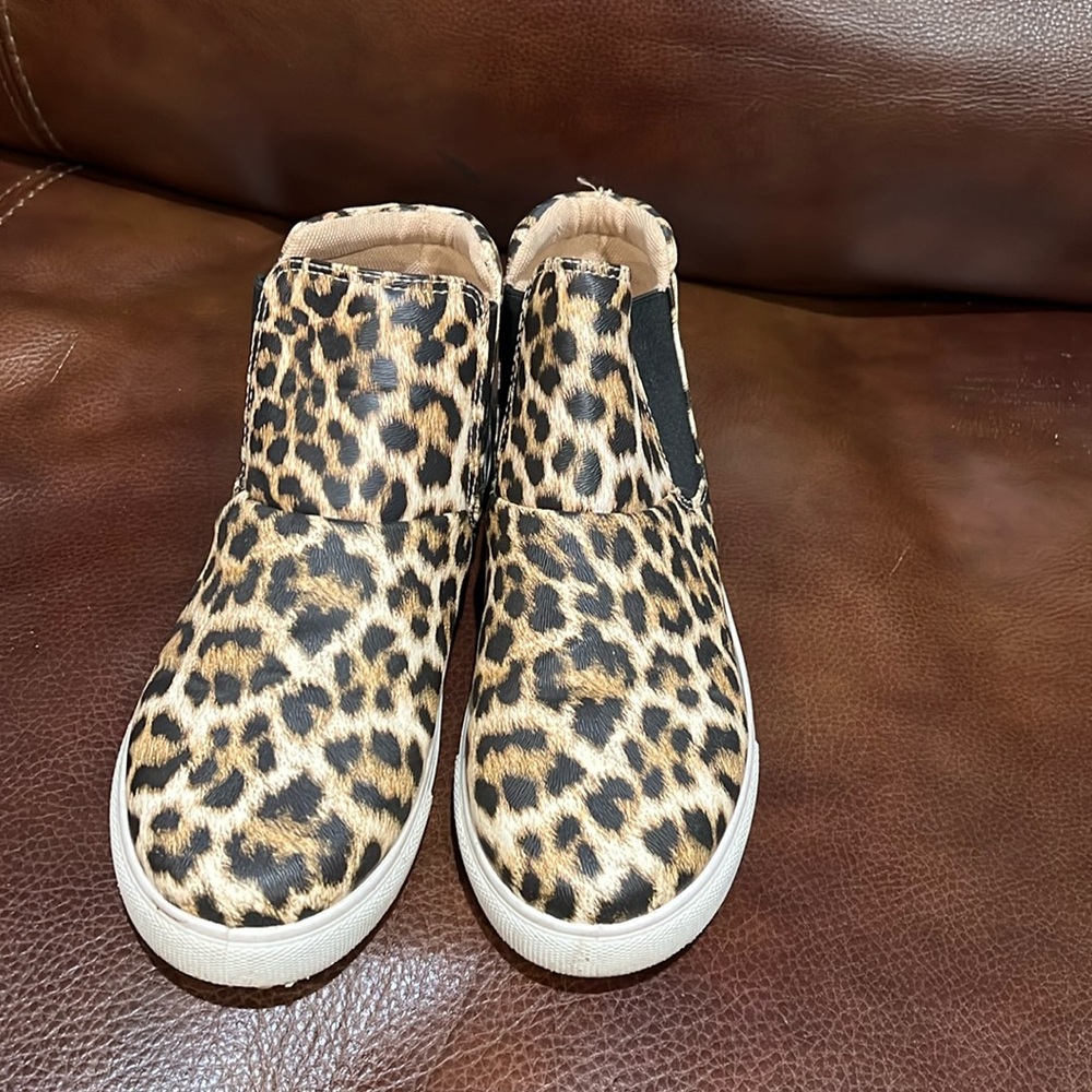 Pierre Dumas size 8